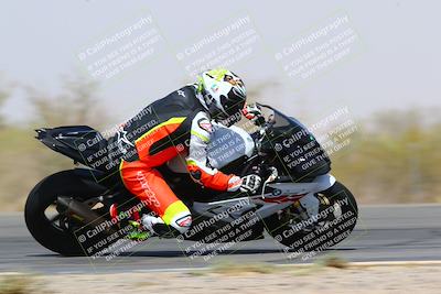 media/Mar-28-2022-Superbike Trackdays (Mon) [[b8603d0f67]]/Open Track Time/Turn 3 Inside/